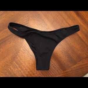 VS Itsy bottoms